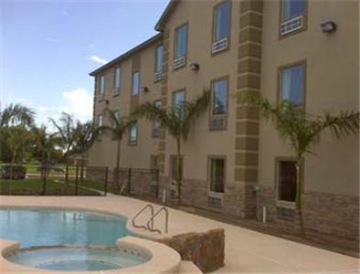 Travelodge Pharr Макаллен Удобства фото